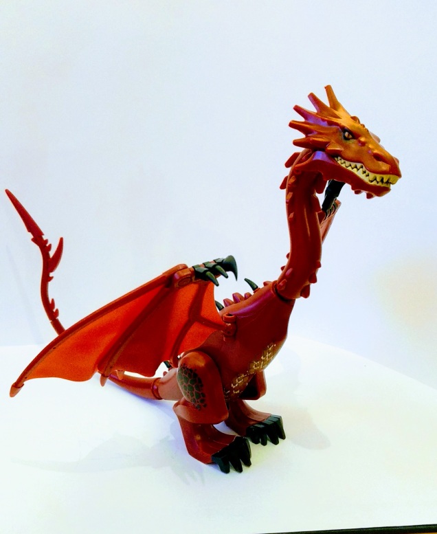 Smaug dragon Lego figure showing head with no flames
